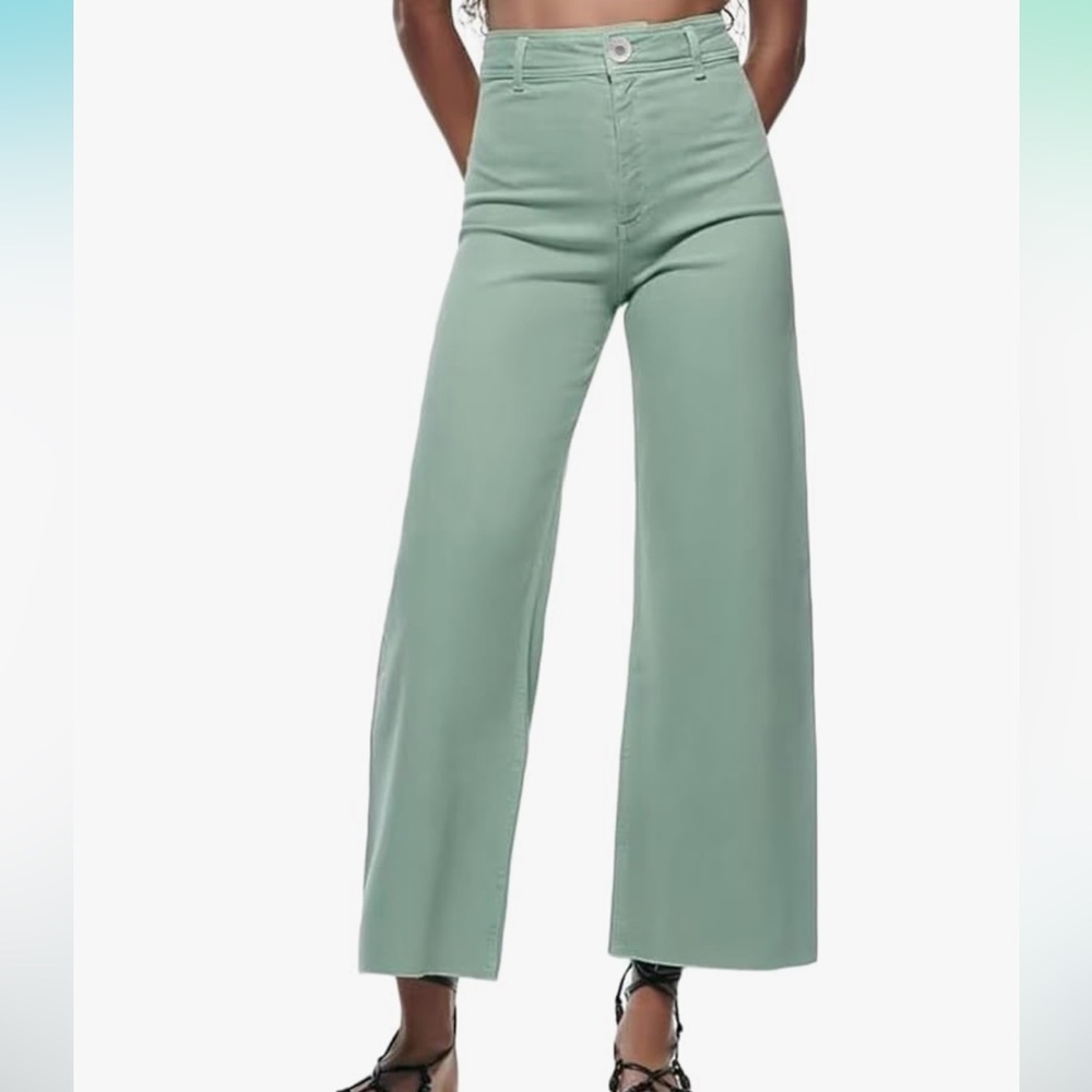 Zara green wide leg jeans. Size 4